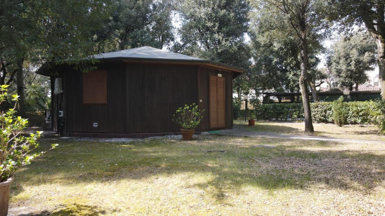 Residence Il Fortino Marina di Massa Exterior foto